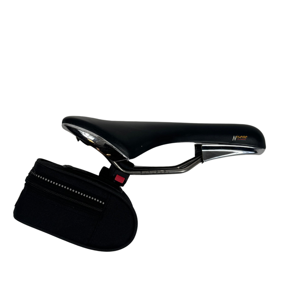 Fi'zi:k (Fizik) Nisene Cromo Sattel – Schwarz – Mit Agu-Tasche